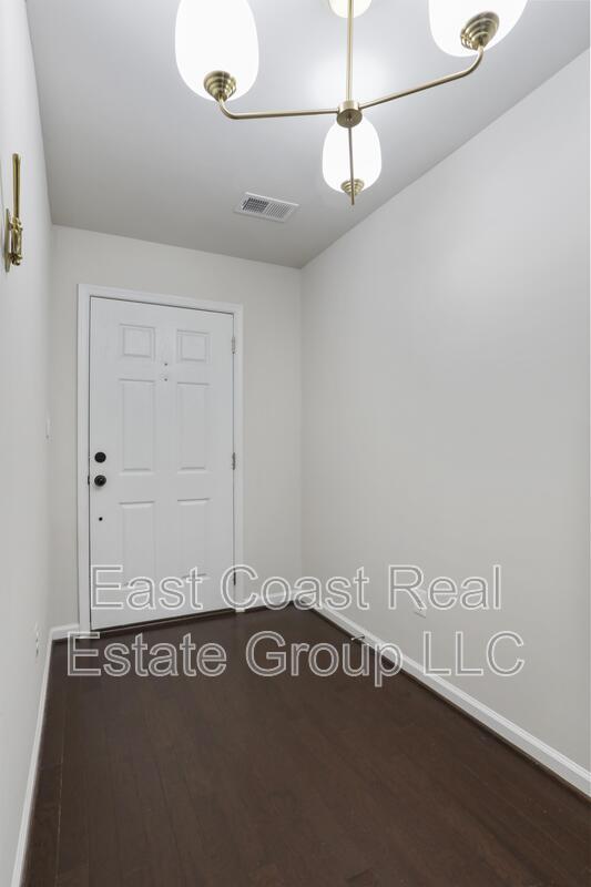 Building Photo - 5957 Whelan Ln