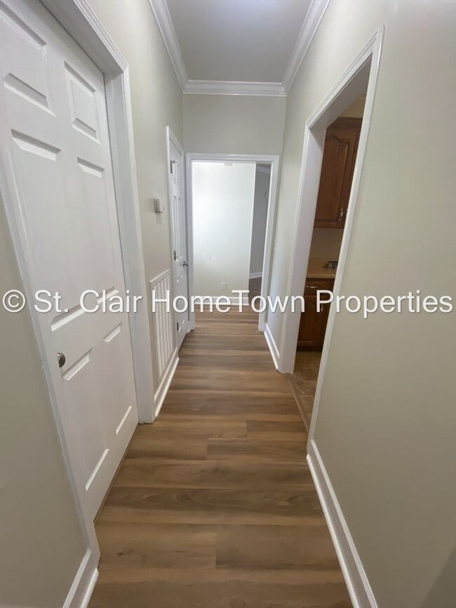 Building Photo - Great Family Home