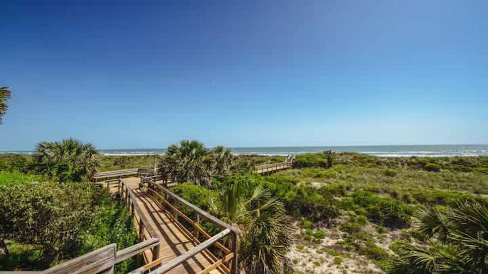 Building Photo - 6301 A1A S