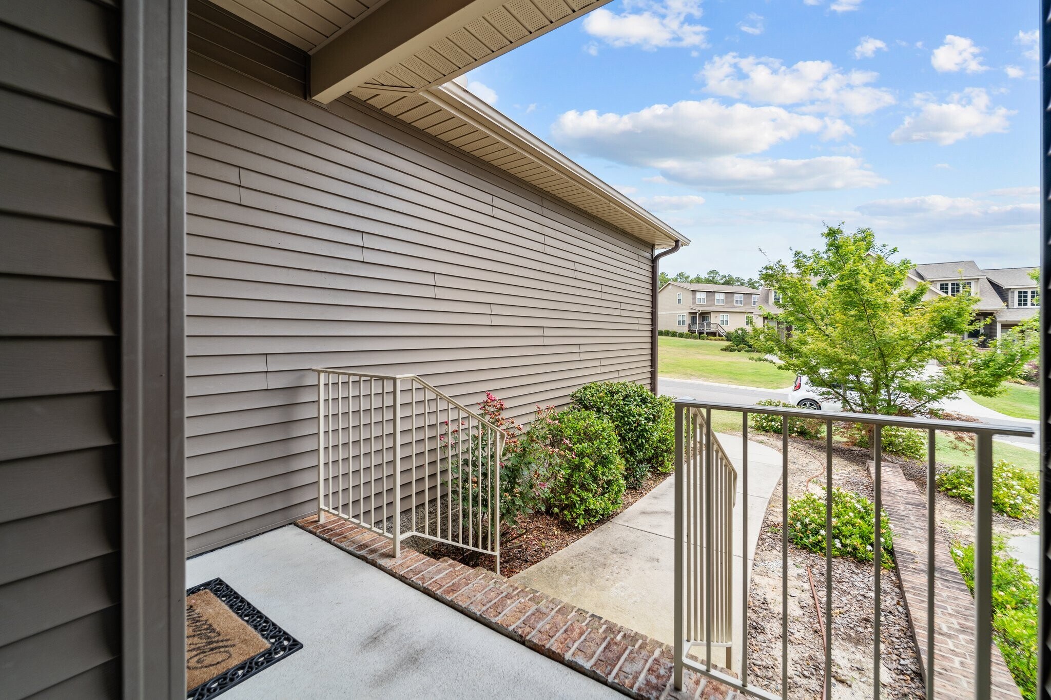 Building Photo - 118 Cypress Cir