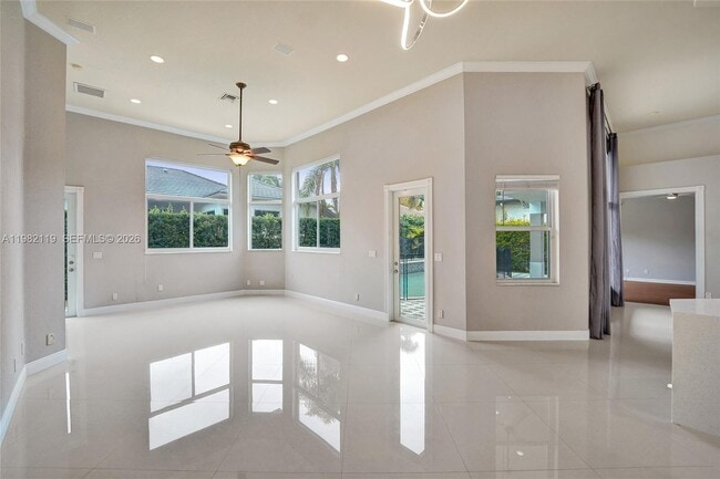 Building Photo - 8006 N Savannah Cir