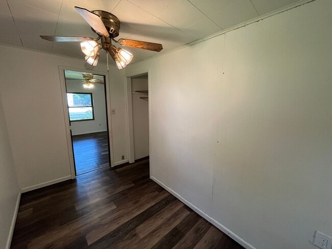 Building Photo - 1 Bed 1 Bath Single Family Home in Wausau