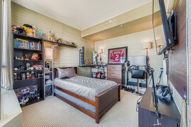 Building Photo - 675 President St