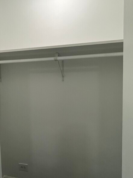 3rd Bedroom closet - 728 Dobson St