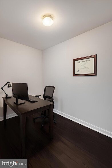 Building Photo - 21493 Willow Breeze Sq