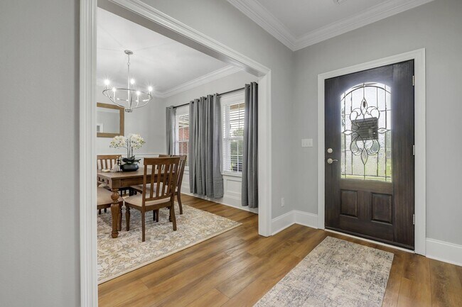 Building Photo - 3325 Mariana Oaks Dr
