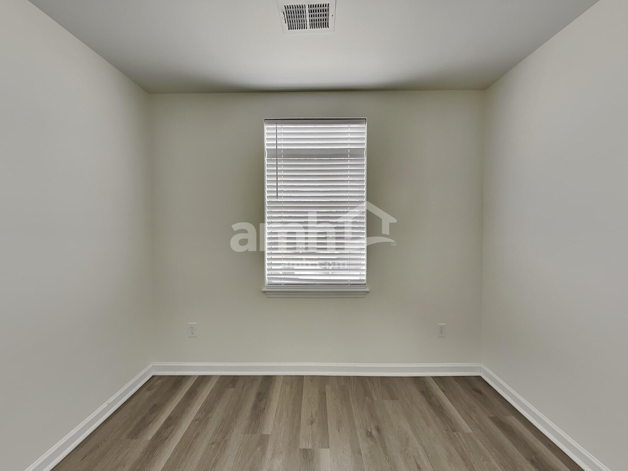 Building Photo - 25 Crossvine Way