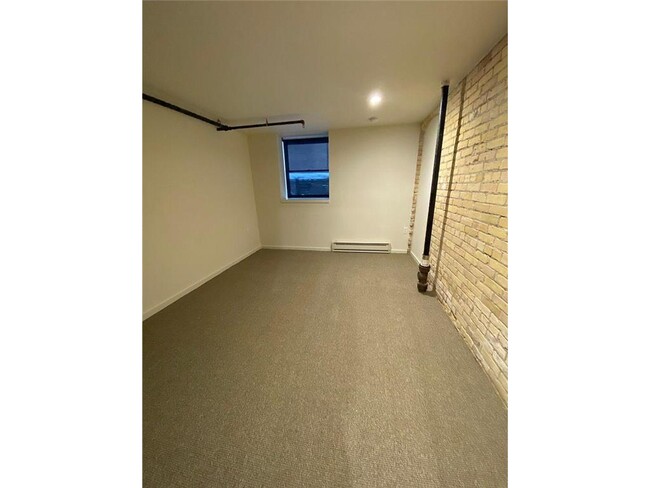 Building Photo - 2109 Blaisdell Ave