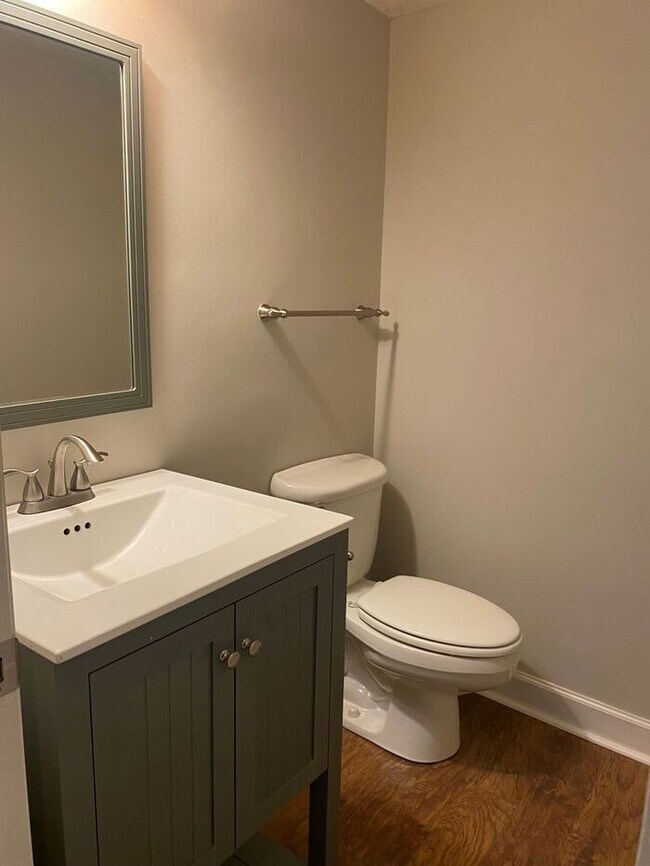 Building Photo - 4 Bedroom South Charlotte Home!