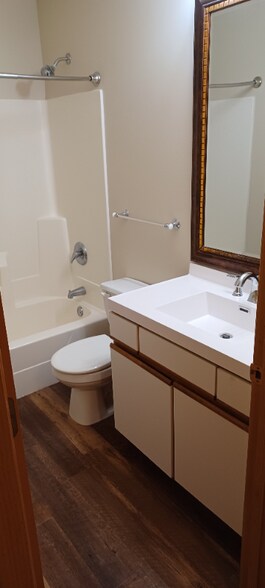 Building Photo - 8705 Glasgow Ln