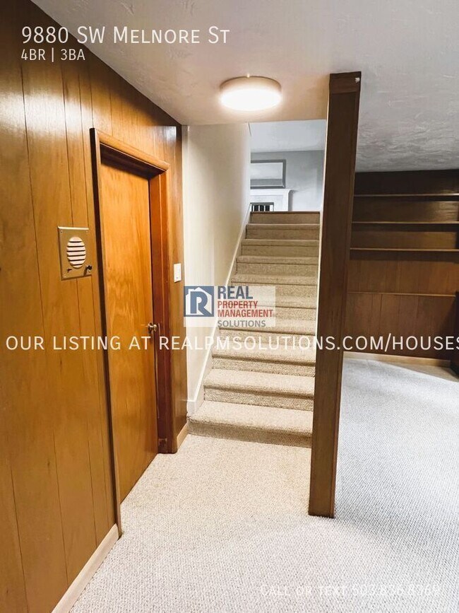 Building Photo - 9880 SW Melnore St