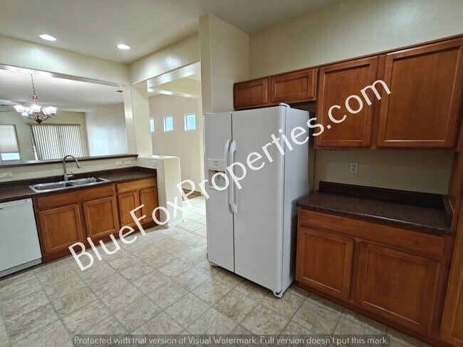 Building Photo - 21184 E Frontier Rd