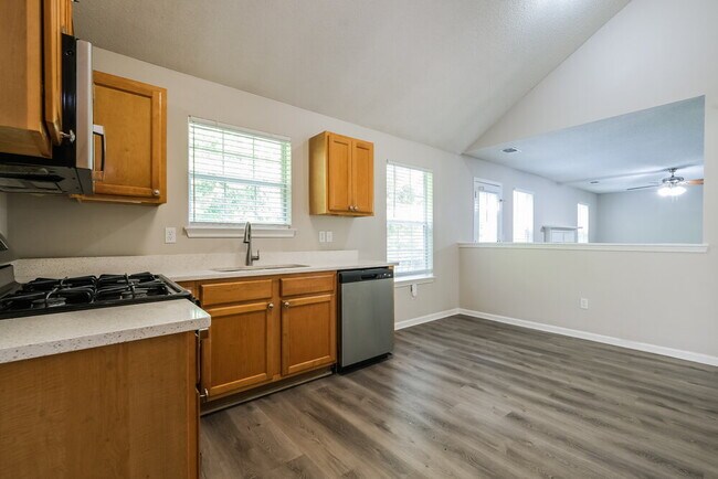 Building Photo - 4410 Reserve Hill Crossing