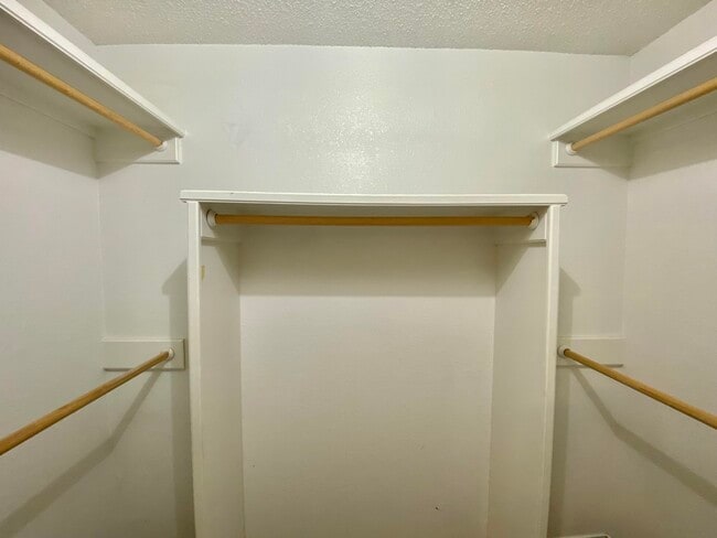 Building Photo - 8107 Temple Ave