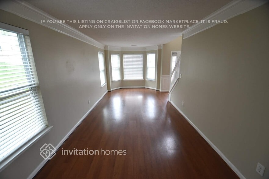 Building Photo - 4103 Sitka Dr