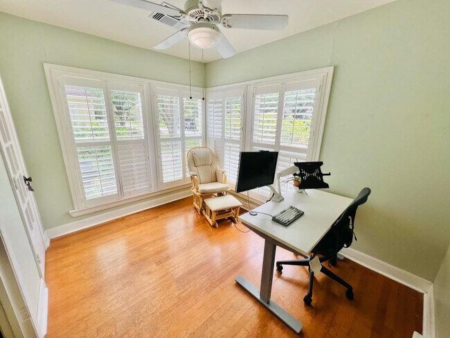 Building Photo - 2514 Southgate Blvd