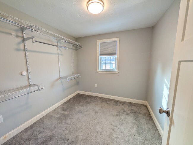 Building Photo - 39 South St