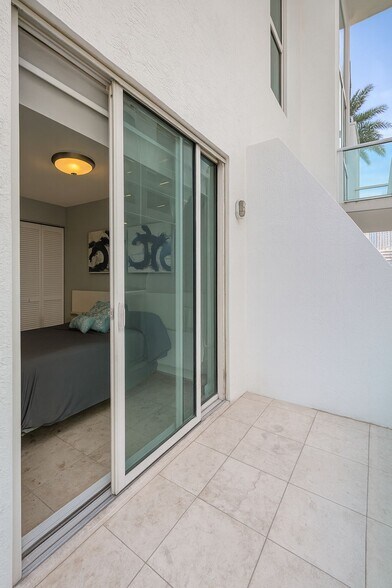 Building Photo - 41 SE 5th St