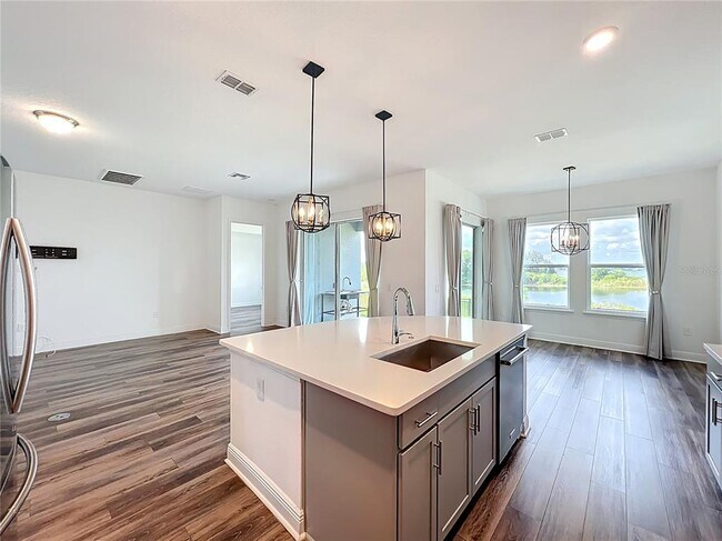 Building Photo - 7398 Alpine Butterfly Ln