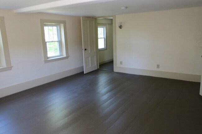 Building Photo - 22 Kimball Rd