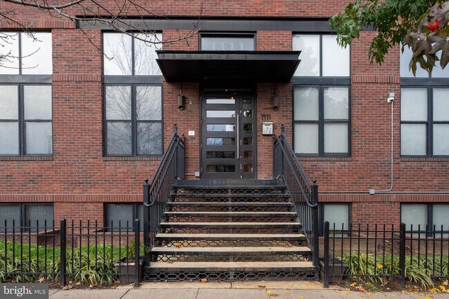 Building Photo - 1111 W St NW