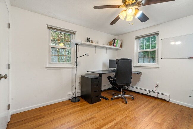 Building Photo - 20 Elmwood Ave