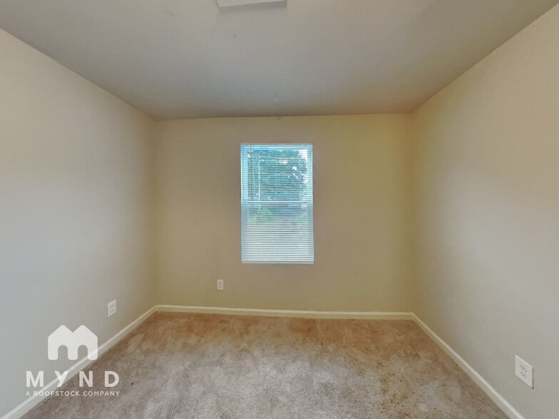 Building Photo - 9809 Old Dowd Rd