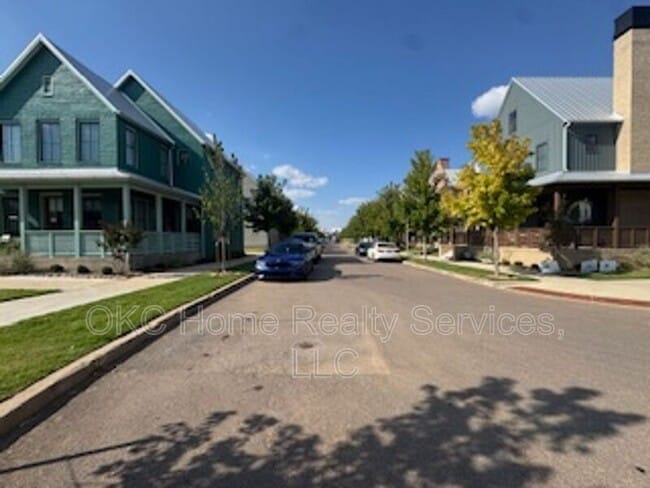 Building Photo - 1078 Hangar Dr