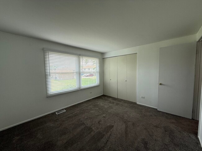 Building Photo - 1779 Queensbury Cir