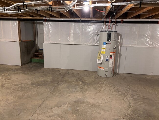 basement - 102 Sycamore Ln