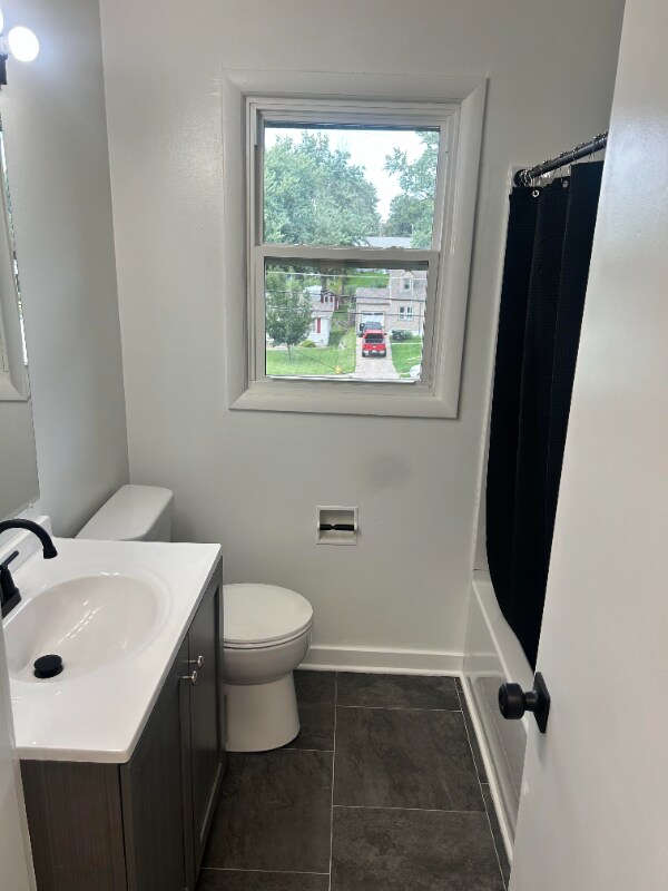 Building Photo - 6020 Birch St