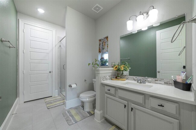 Building Photo - 17821 Limestone Spring Ln