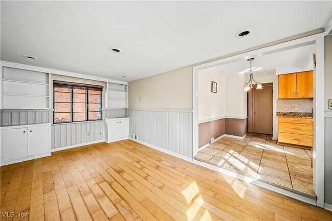 Building Photo - 21516 Halworth Rd