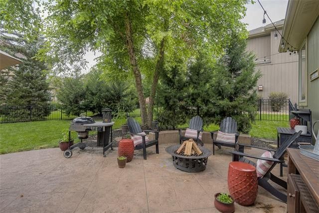 Building Photo - 14412 Fairway St