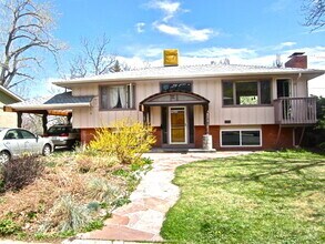 Building Photo - Spacious 5 Bed 2 Bath Home In South Boulder.