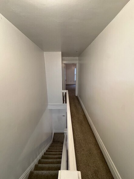 Building Photo - 134 E Smithfield St