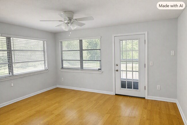 Building Photo - 1620 Rainbow Dr