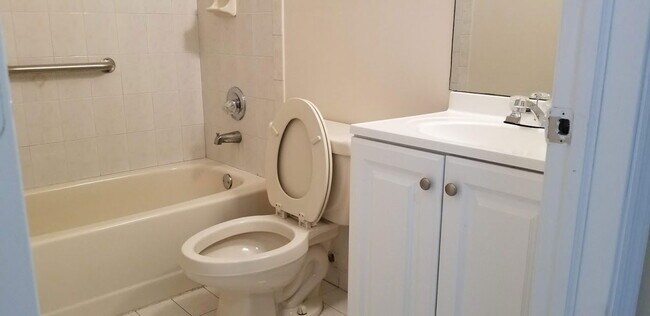 Building Photo - 9362 NW 121st St