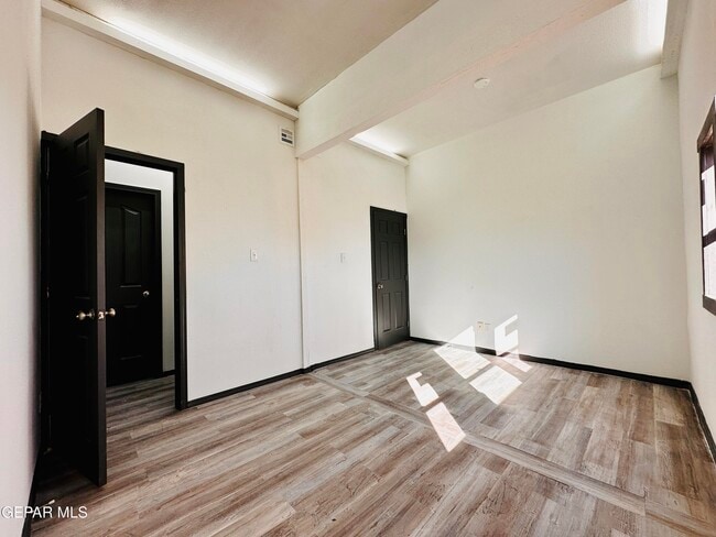 Building Photo - 14912 Jerry Armstrong Ct