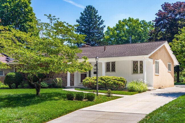 Building Photo - 5822 Falmouth Ct