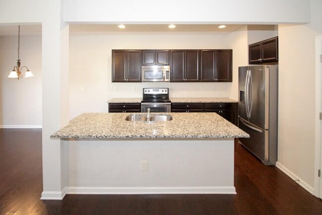 Building Photo - 1415 Brookmere Way