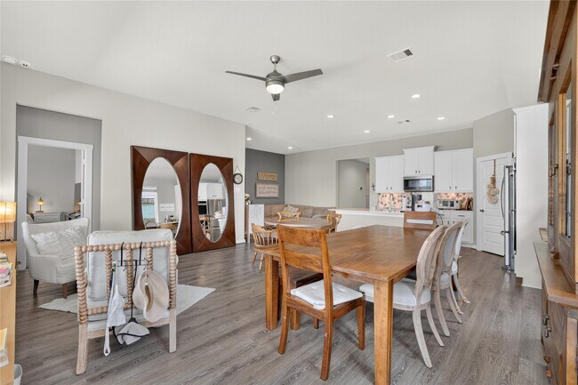 Building Photo - 3522 Gore Creek Dr