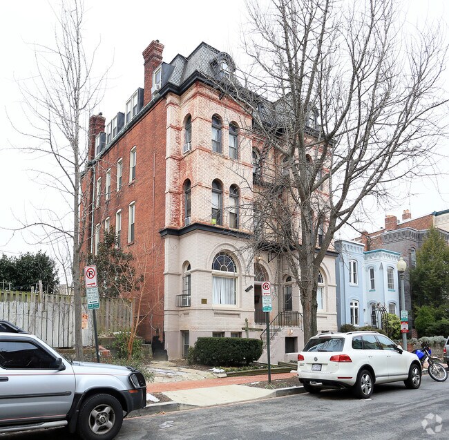 Building Photo - 1512 Corcoran St NW