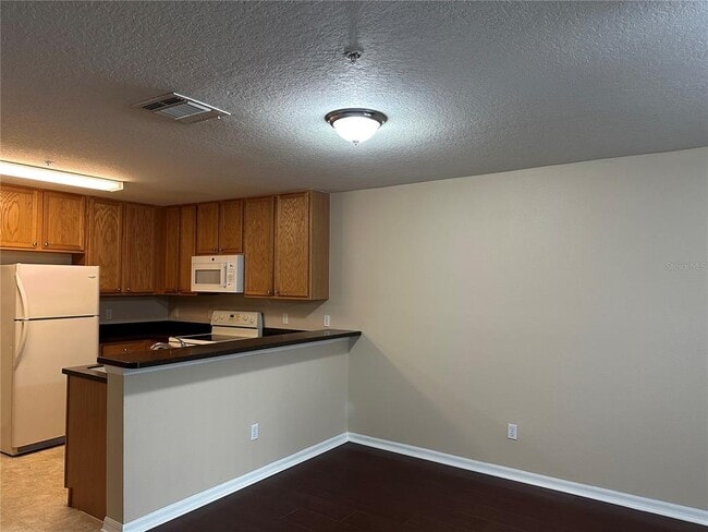 Building Photo - 295 Sterling Springs Ln