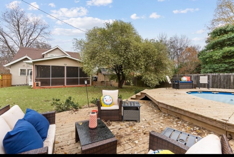 Building Photo - 1204 McGavock Pk