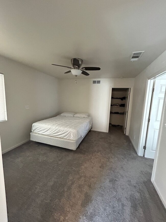 Building Photo - Why rent an apartment when you could have ...