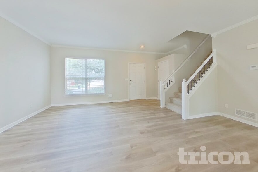 Building Photo - 20226 Willowbend Ln