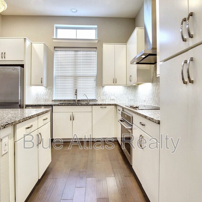 Building Photo - 5948 Morning Star Pl