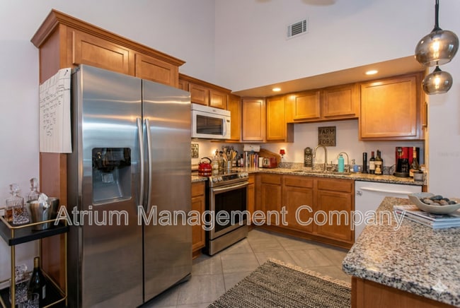 Building Photo - 715 Warrenton Rd