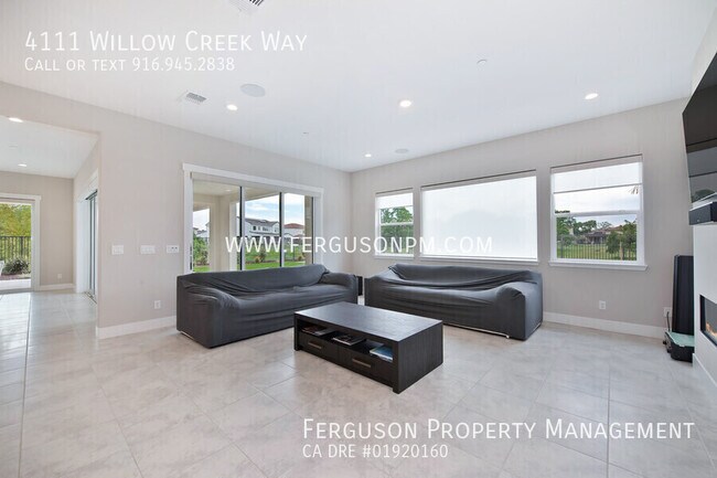 Building Photo - 4111 Willow Crk Wy